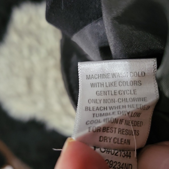 WOMENS BLACK BLAZER BY NEW DIRECTIONS SIZE S. EXCELLENT CONDITION - Picture 8 of 9